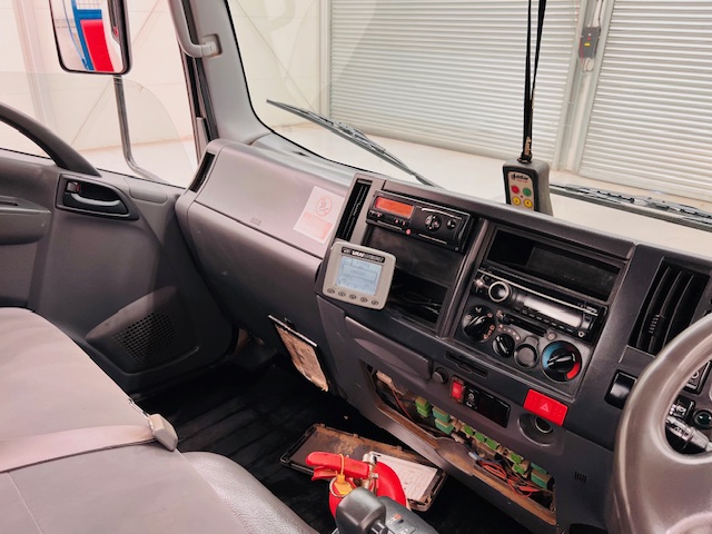 Isuzu N75 190 Day Cab Dropside