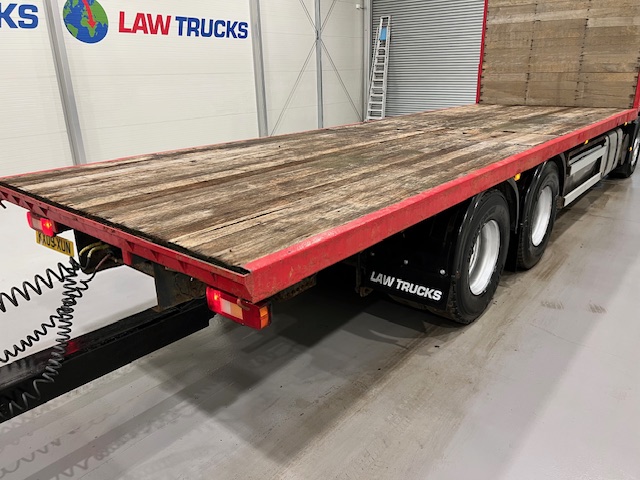 Volvo FH 500 6×2 Rear Lift Flatbed’s Drawbar