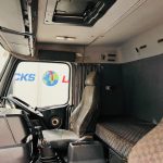 Volvo FH12 420 4×2 Tractor Unit - thumbnail