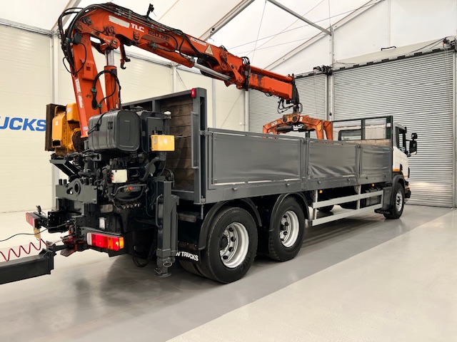 Scania P270 6×2 10 Tyre Flatbed Drawbar Brick Grab