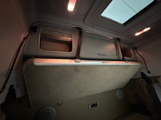 Volvo FH 520 6×2 Sleeper Cab Tractor Unit Manual