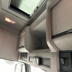 Volvo FH 460 6×2 Midlift Tractor Unit PTO - thumbnail