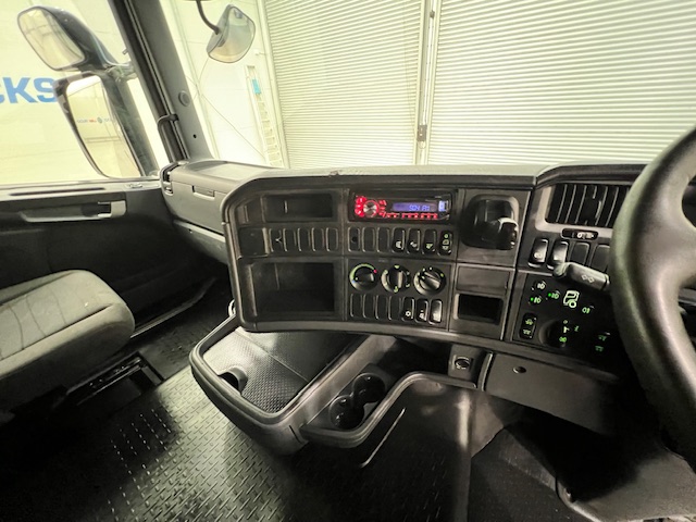 Scania R450 6×2 Rear Lift Highline Tractor Unit PTO