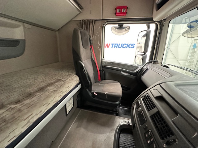 DAF XF 480 6×2 Midlift Tractor Unit
