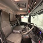 Scania P370 8×4 Sleeper Cab Skip Loader - thumbnail