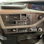 Volvo FH 500 6×2 Midlift Tractor Unit - thumbnail