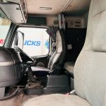Volvo FH12 420 4×2 Sleeper Cab Tractor Unit - thumbnail