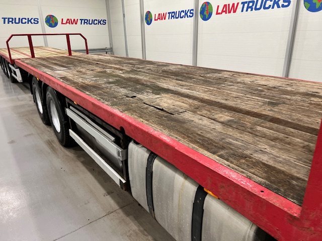 Volvo FH 500 6×2 Rear Lift Flatbed’s Drawbar