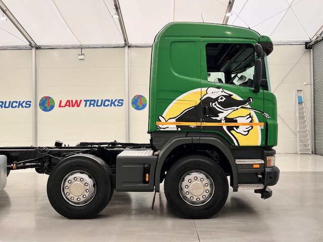 Scania G360 8×2 Sleeper Chassis Cab