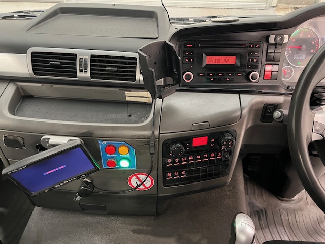 MAN TGS 26.360 6×2 Rear Lift Dropside Brick Grab Manual