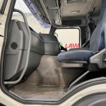 Volvo FM 400 8×4 Steel Tipper Grab Manual - thumbnail