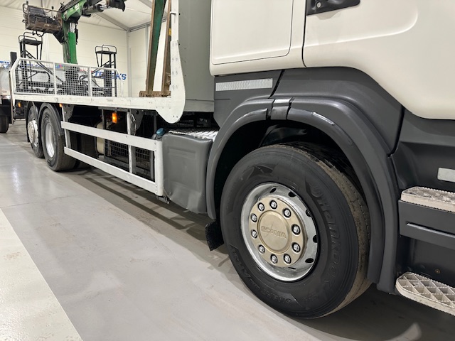 Scania R440 6×2 Rear Lift Brick Grab Drawbar