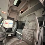 Volvo FH 460 6×2 Midlift Tractor Unit PTO - thumbnail