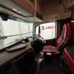 Volvo FH 500 6×2 Tractor Unit Safari Edition - thumbnail