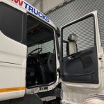Scania R420 8×2 Rear Lift Brick Grab Drawbar - thumbnail