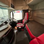 Volvo FH 500 6×2 Tractor Unit Safari Edition - thumbnail