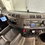 DAF CF 370 6×2 Sleeper Cab Fridge Box - thumbnail