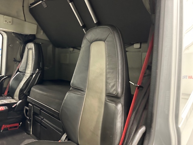 Volvo FH 500 6×2 Midlift Tractor Unit