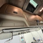 Volvo FH 480 6×2 Rear Lift Tractor Unit - thumbnail