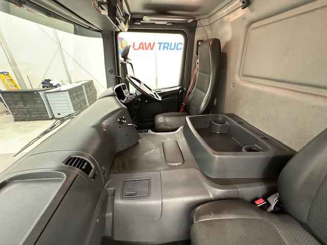 Scania P280 6×2 Rear Lift Day Cab Fridge Box