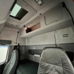 Volvo FH 460 6×2 Midlift Tractor Unit PTO - thumbnail