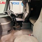 Volvo FH12 420 4×2 Sleeper Cab Tractor Unit - thumbnail
