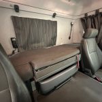Scania P370 8×4 Sleeper Cab Skip Loader - thumbnail