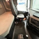Volvo FH 500 6×2 Midlift Tractor Unit - thumbnail