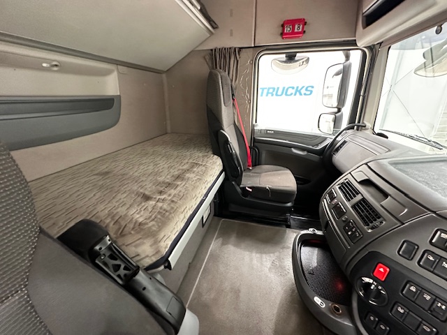 DAF XF 480 6×2 Midlift Tractor Unit