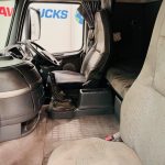 Volvo FH12 420 4×2 Sleeper Cab Tractor Unit - thumbnail