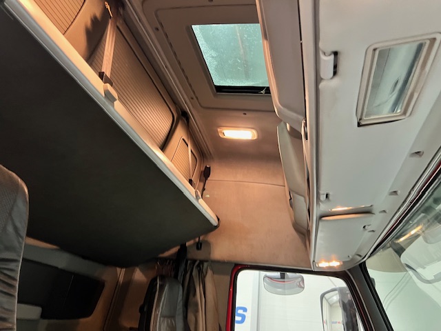 Volvo FH 500 6×2 Rear Lift Flatbed’s Drawbar
