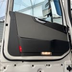 Volvo FH 500 6×2 Globetrotter XL Midlift Tractor Unit - thumbnail