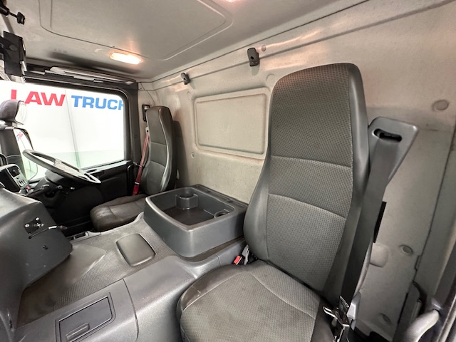 Scania P280 6×2 Rear Lift Day Cab Fridge Box