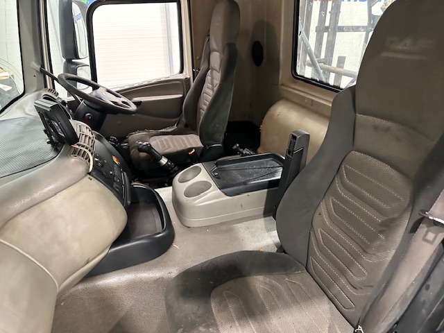 DAF CF75 310 6×4 Day Cab Steel Tipper Grab