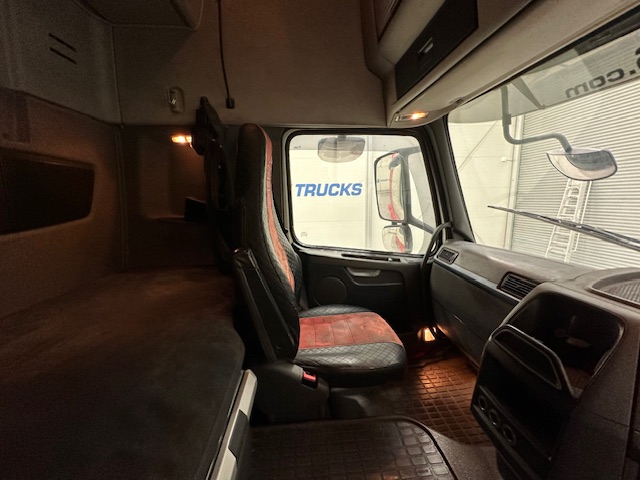 Volvo FH 500 6×2 Midlift Tractor Unit