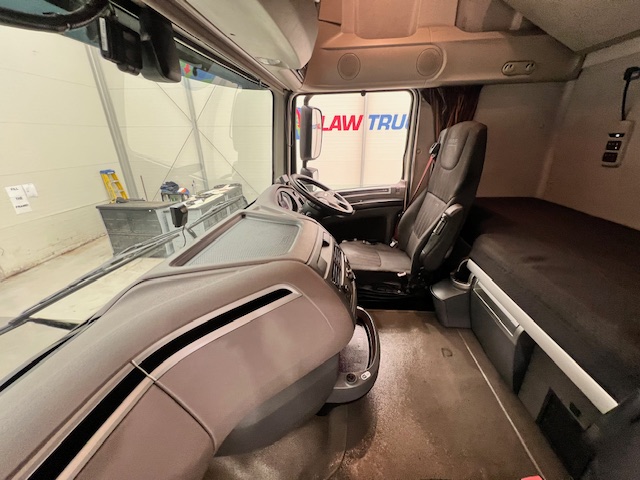 DAF XF 480 6×2 Midlift Tractor Unit