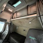 Volvo FH 480 6×2 Rear Lift Tractor Unit - thumbnail