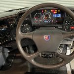 Scania R420 8×2 Rear Lift Brick Grab Drawbar - thumbnail