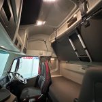 Volvo FH 500 6×2 Sleeper Cab Tractor Unit - thumbnail