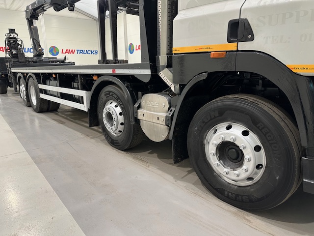 DAF CF85 360 8×2 Flatbed Brick Grab Drawbar