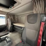 DAF CF 370 6×2 Sleeper Cab Fridge Box - thumbnail