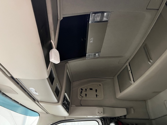 Volvo FH 500 6×2 Midlift Tractor Unit