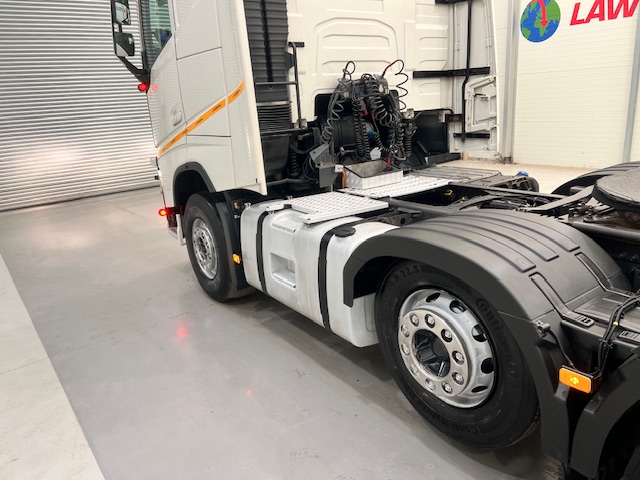 Volvo FH 500 6×2 Midlift Tractor Unit