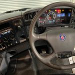 Scania R420 8×2 Rear Lift Brick Grab Drawbar - thumbnail