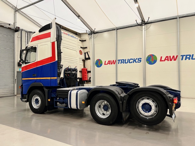 Volvo FH 480 6×2 Rear Lift Tractor Unit