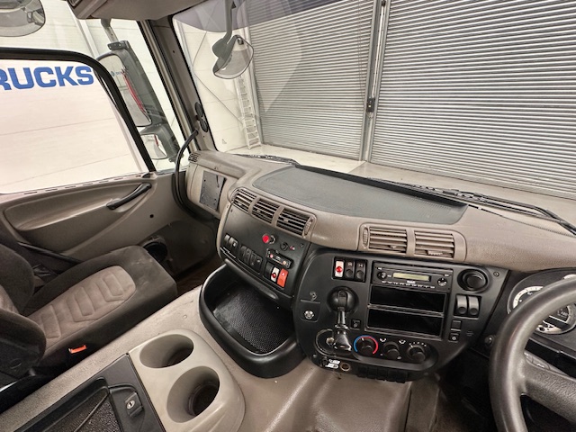 DAF CF85 410 8×4 Day Cab Steel Tipper Grab