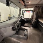 DAF CF 370 6×2 Sleeper Cab Fridge Box - thumbnail