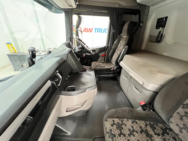Scania S450 6×2 Midlift Highline Tractor Unit