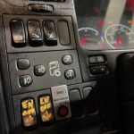 Scania R420 8×2 Rear Lift Brick Grab Drawbar - thumbnail