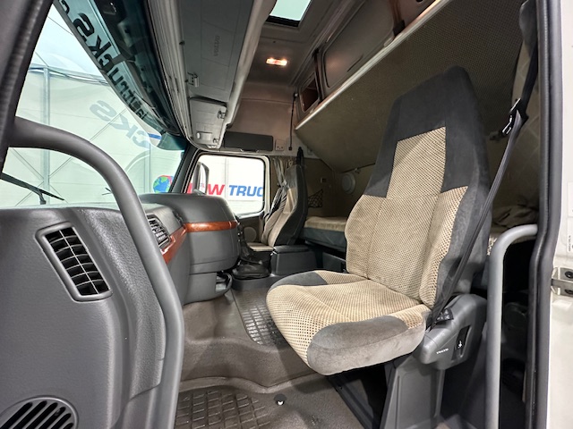 Volvo FH 520 6×2 Sleeper Cab Tractor Unit Manual